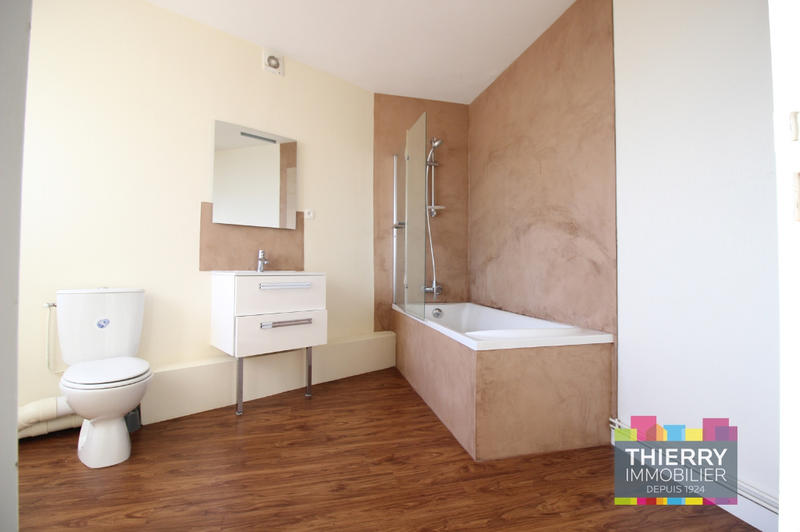 Appartement - 123 m² - 4 pièces