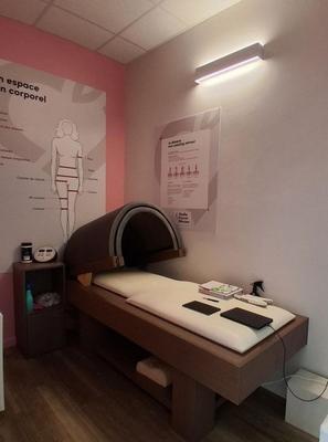 Local commercial - 74 m² - 8 pièces