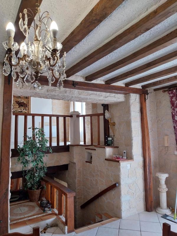 Maison - 195 m² - 7 pièces