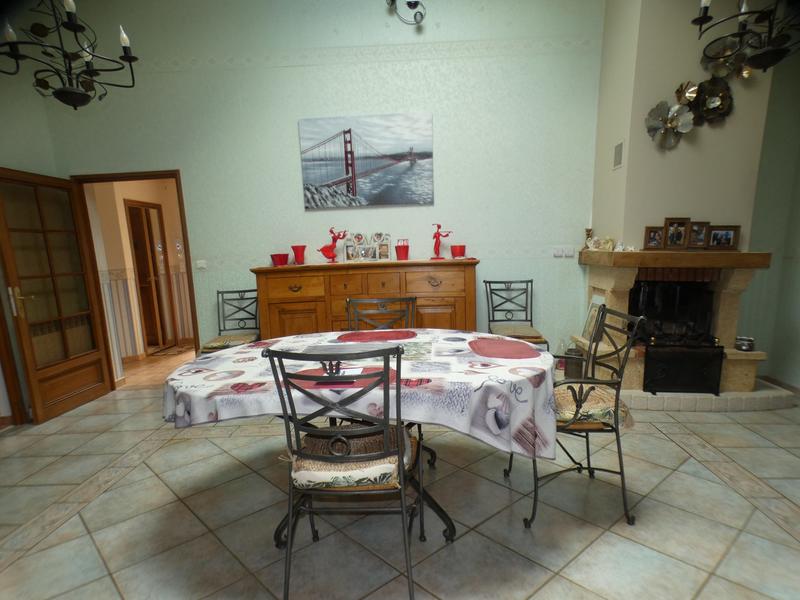 Maison - 144 m² - 7 pièces