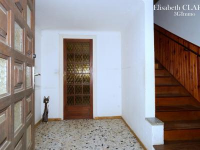 Maison - 96 m² - 5 pièces