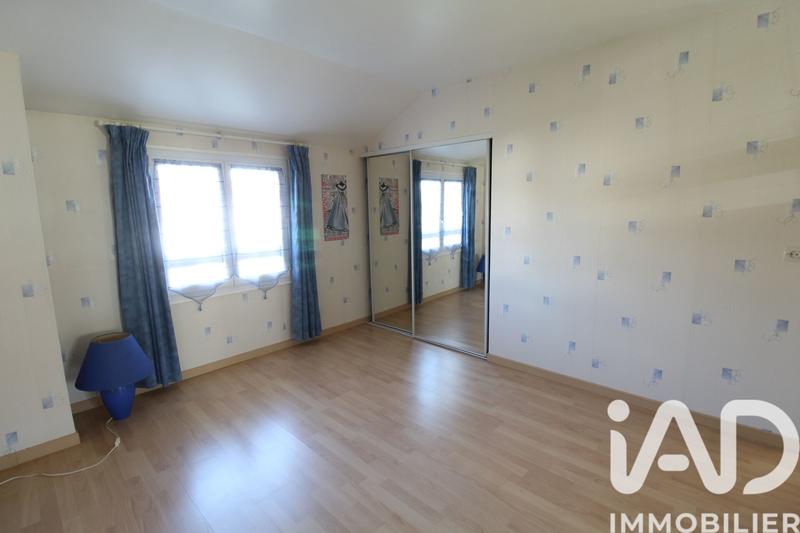 Maison - 96 m² - 5 pièces