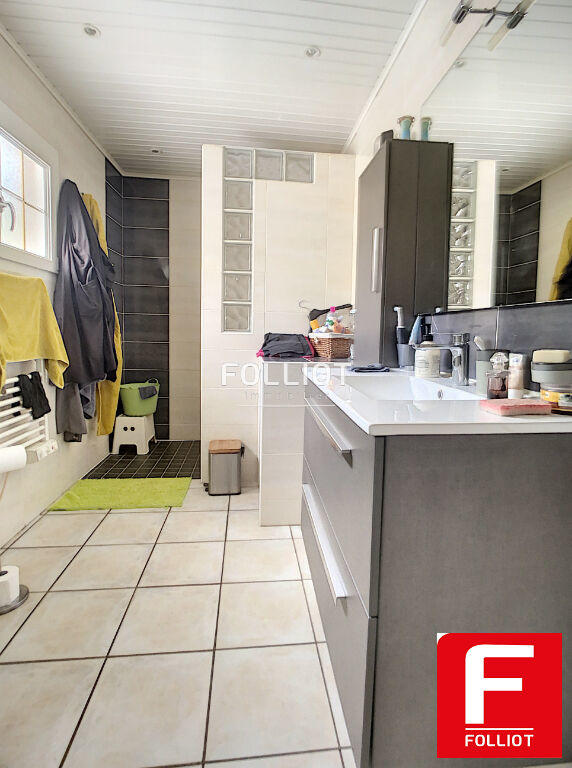 Maison - 115 m² - 6 pièces