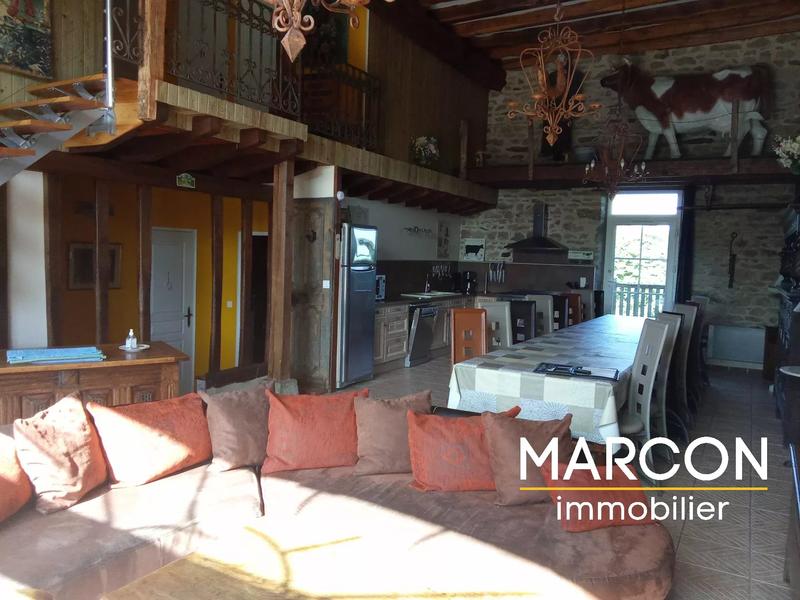 Gîte - 289 m² - 13 pièces