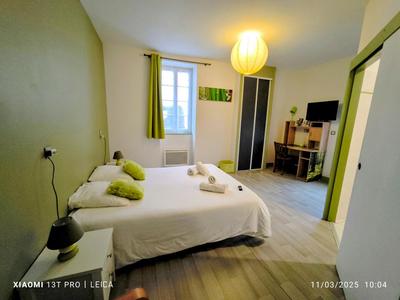 Maison - 365 m² - 10 pièces