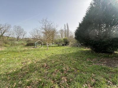 Terrain de loisirs - 2 200 m²