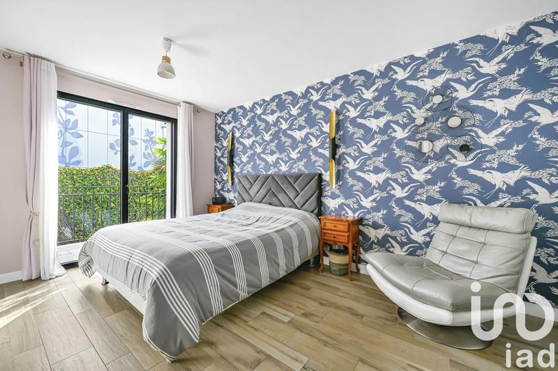 Maison - 162 m² - 8 pièces