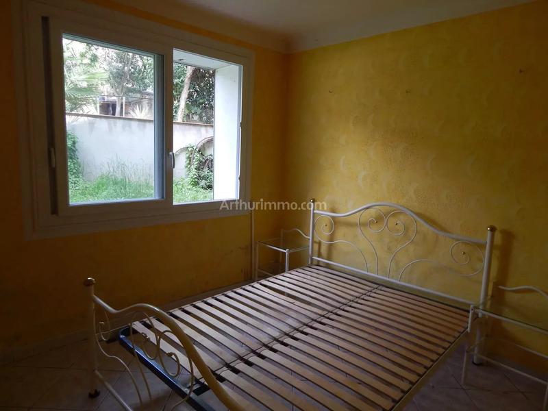 Maison - 218 m² - 8 pièces