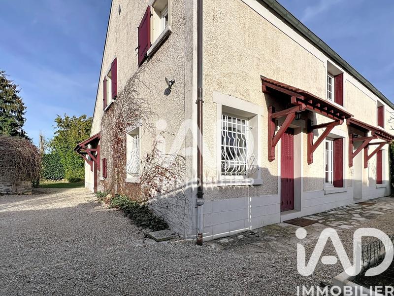Maison de campagne - 180 m² - 7 pièces