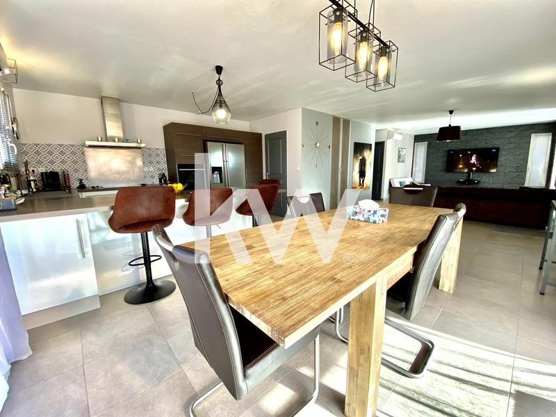 Villa - 133 m² - 5 pièces