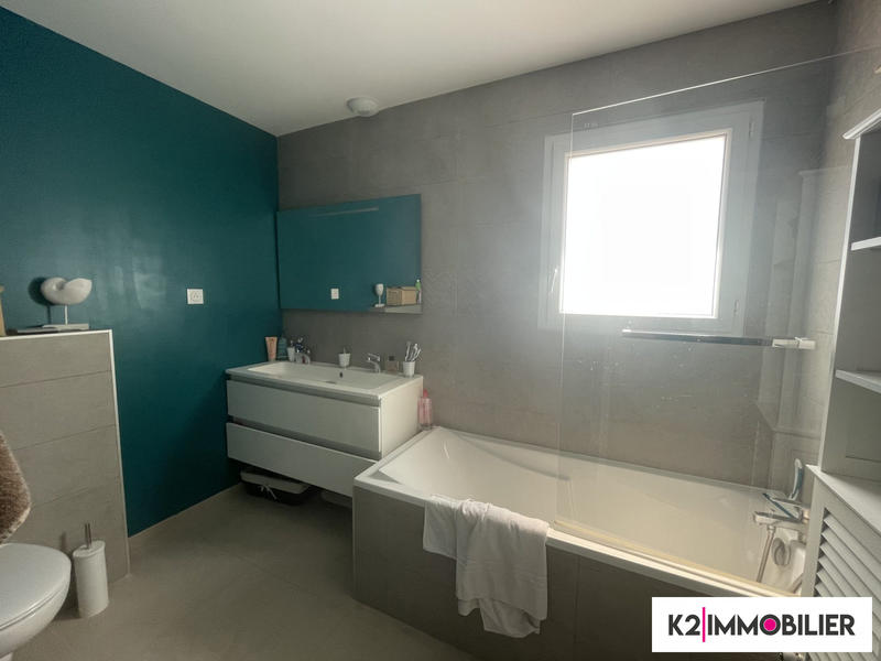 Villa - 113 m² - 6 pièces