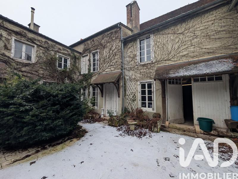 Maison de village - 217 m² - 7 pièces