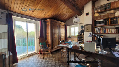 Maison - 180 m² - 7 pièces