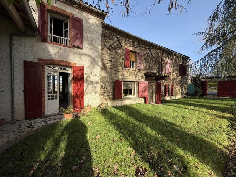 Maison - 174 m² - 7 pièces