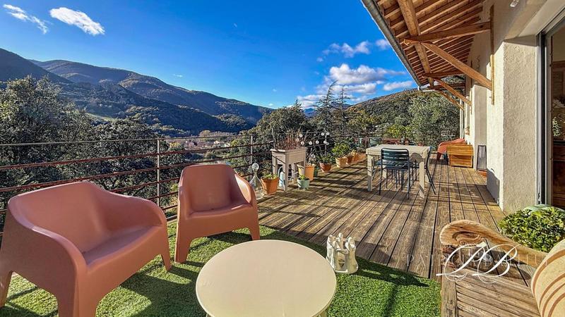 Maison - 124 m² - 4 pièces