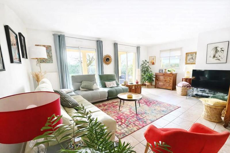 Maison - 187 m² - 7 pièces