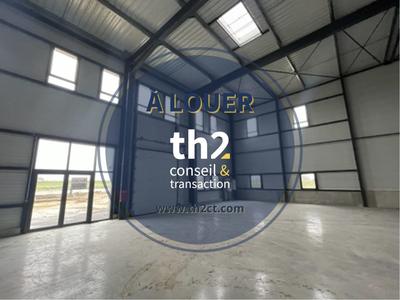 Local commercial - 690 m²