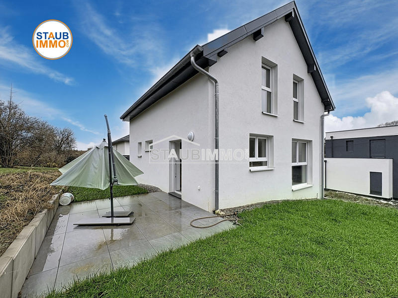 Maison - 114 m² - 5 pièces