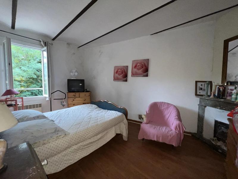 Maison de village - 90 m² - 4 pièces