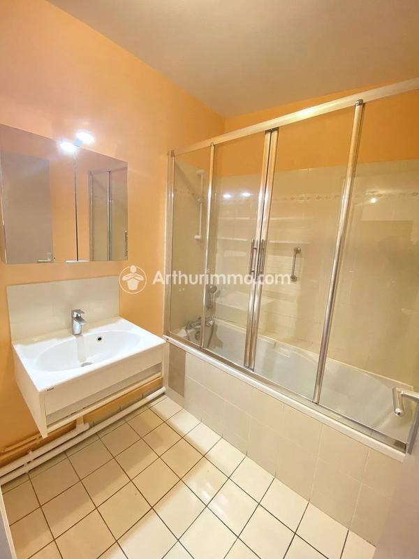 Appartement - 63 m² - 3 pièces