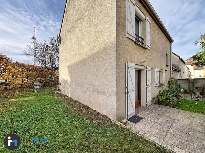 Maison - 105 m² - 6 pièces