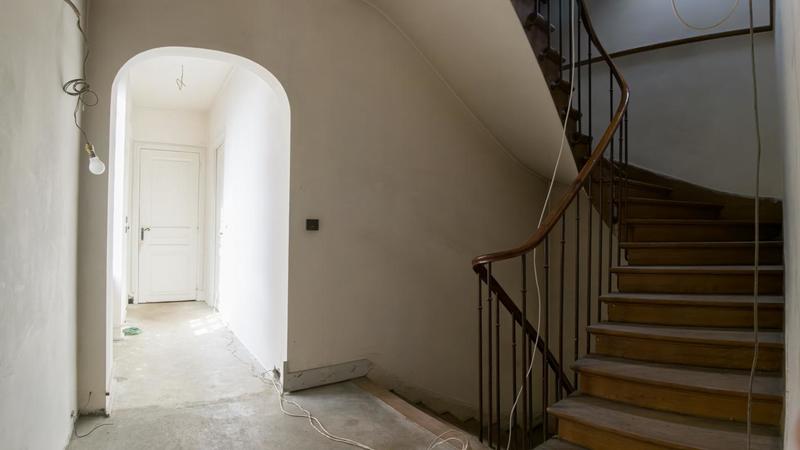 Maison - 185 m² - 9 pièces