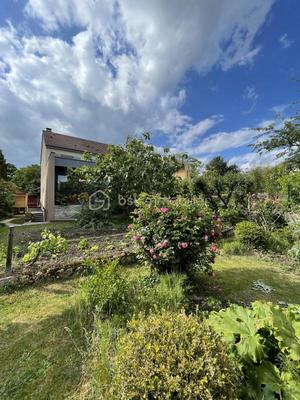 Maison - 130 m² - 5 pièces