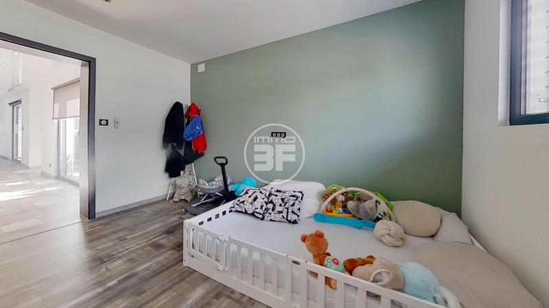 Maison - 149 m² - 4 pièces