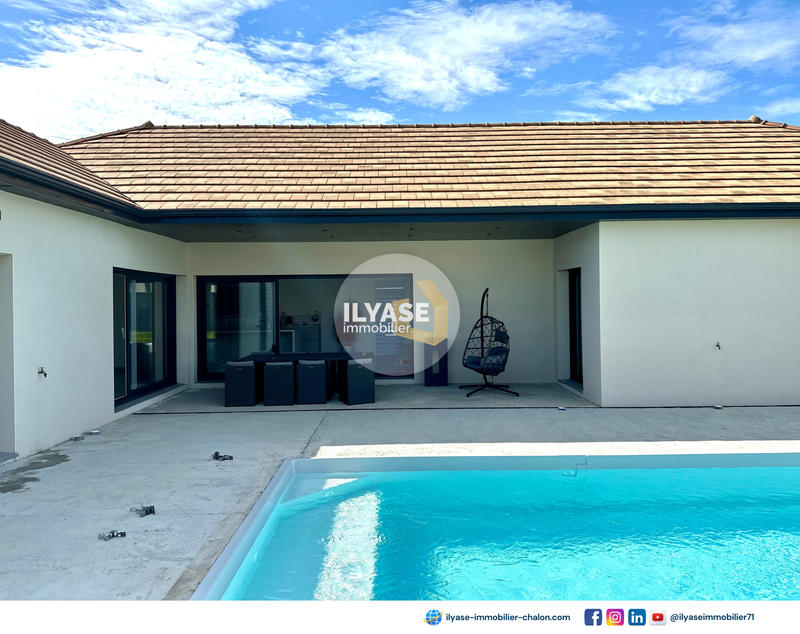 Maison - 130 m² - 4 pièces