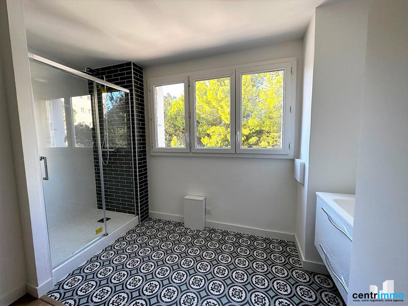 Appartement - 74 m² - 4 pièces