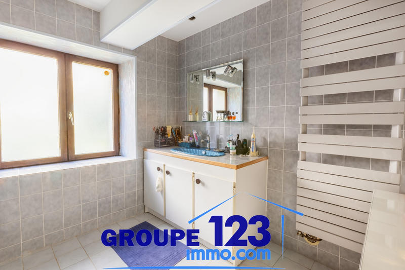 Maison - 169 m² - 4 pièces