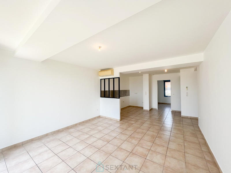 Appartement - 67 m² - 3 pièces