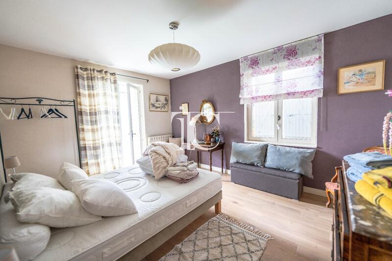 Maison - 178 m² - 7 pièces