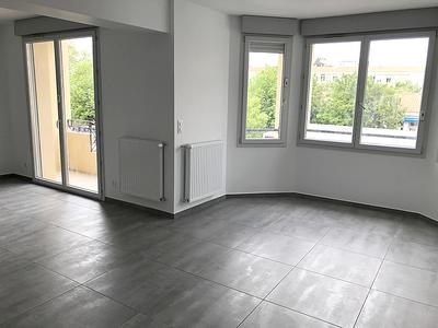 Maison - 127 m² - 6 pièces