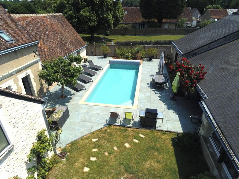 Maison ancienne - 373 m² - 20 pièces