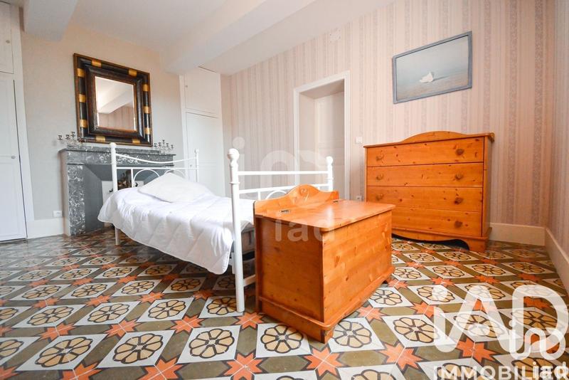 Maison de campagne - 334 m² - 10 pièces