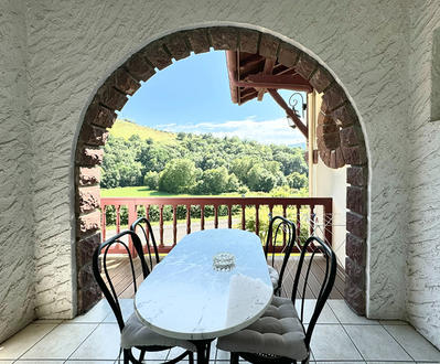 Maison - 372 m² - 10 pièces