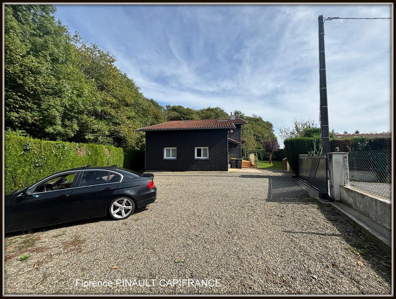 Maison - 160 m² - 6 pièces