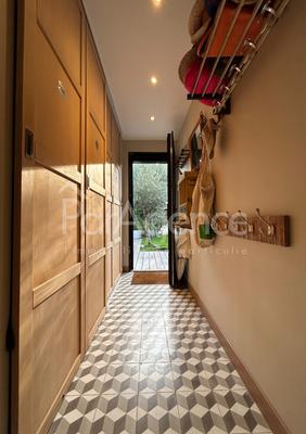 Maison - 177 m² - 7 pièces