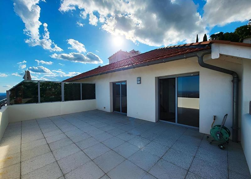 Appartement - 71 m² - 4 pièces