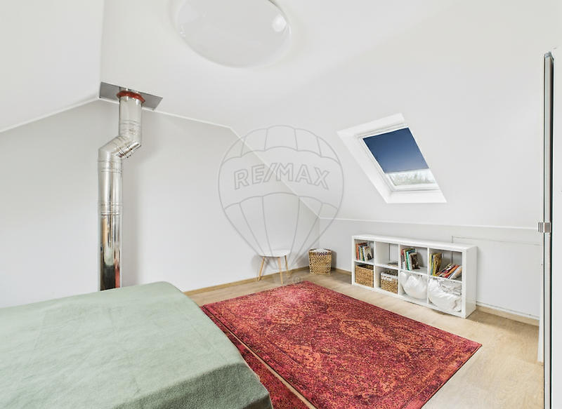 Maison jumelée - 180 m² - 7 pièces