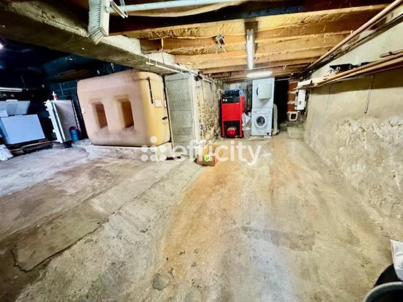 Maison - 165 m² - 7 pièces