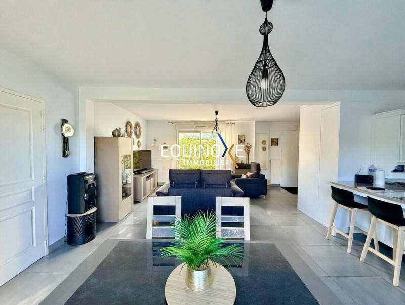 Maison - 107 m² - 4 pièces