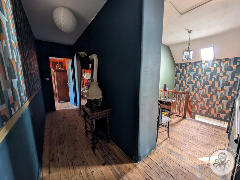 Maison - 229 m² - 8 pièces