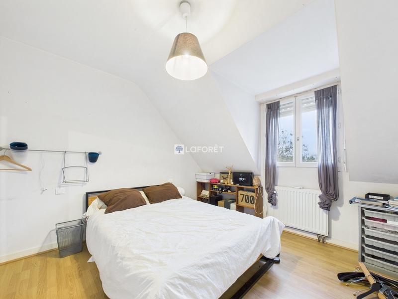 Maison - 142 m² - 6 pièces