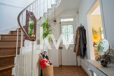 Maison ancienne - 176 m² - 8 pièces