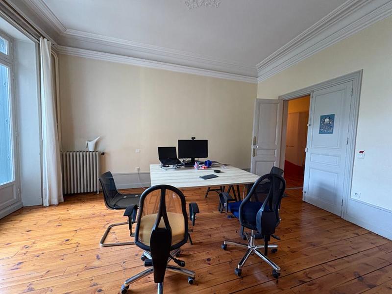 Appartement - 159 m² - 4 pièces