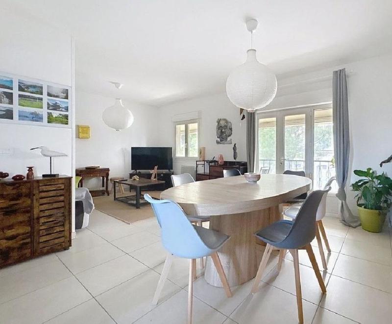 Maison - 138 m² - 8 pièces