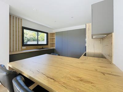 Maison - 132 m² - 5 pièces