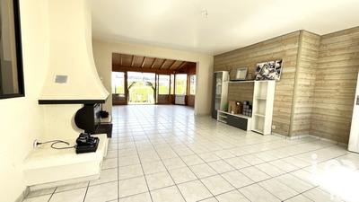 Maison - 135 m² - 6 pièces